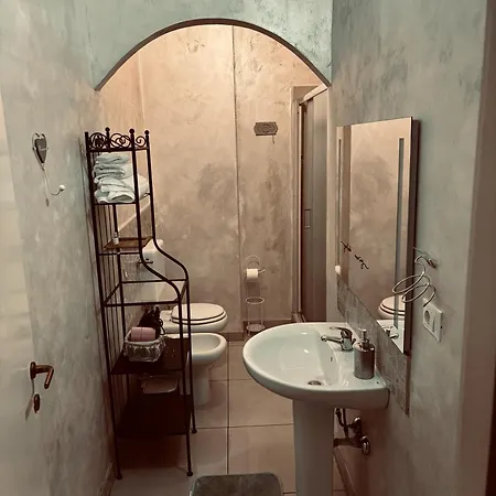 Apartment Brown Sanremo