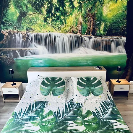 Apartment Brown Sanremo